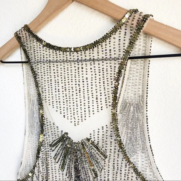 Vintage Style Beaded Tank Top Scalloped Hem - Picture 12 of 15